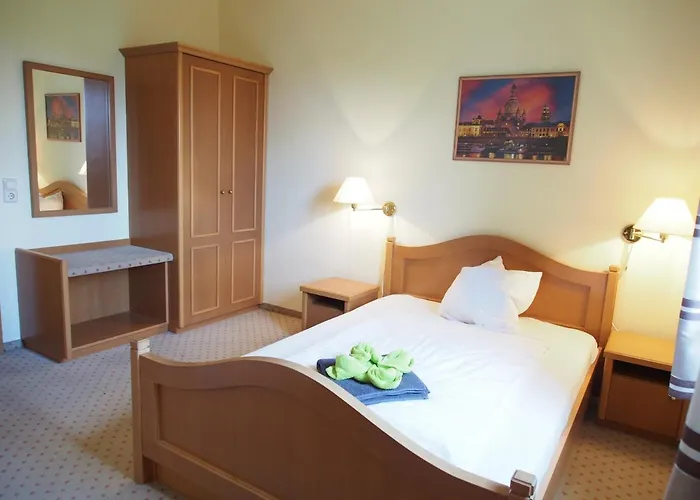 Altes Teichhaus - Pension Ottendorf-Okrilla